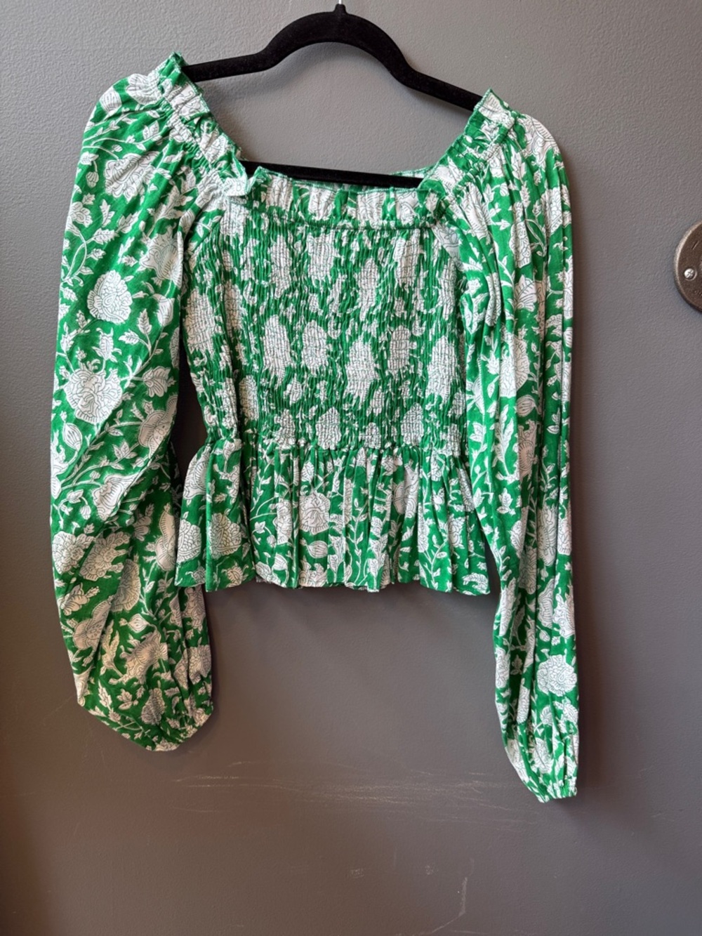 Mille Smocked Peasant Blouse in Green Floral